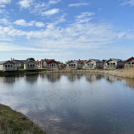 Feriehus Admirals - Part Of The The Bay Village With Pool, Gym And Direct Access, Pub, Restaurant, Tennis And Meadows Walks