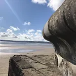 Admirals - Part Of The The Bay Village With Pool, Gym And Direct Access, Pub, Restaurant, Tennis And Meadows Walks Vakantiehuis Filey