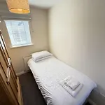 Vakantiehuis Admirals - Part Of The The Bay Village With Pool, Gym And Direct Access, Pub, Restaurant, Tennis And Meadows Walks Filey