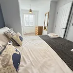 Admirals - Part Of The The Bay Village With Pool, Gym And Direct Access, Pub, Restaurant, Tennis And Meadows Walks Vakantiehuis Filey